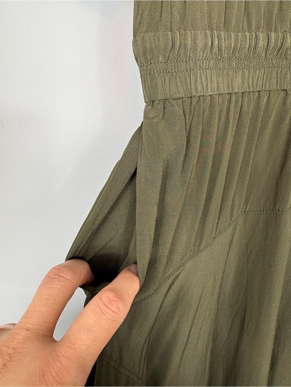 Jason Wu Silk Half-Sleeve Zip-Front
Handkerchief-Hem Dress Sz 6 - Picture 6 of 10